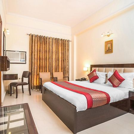 Oyo 14245 Amitabh Guest House New Delhi Luaran gambar