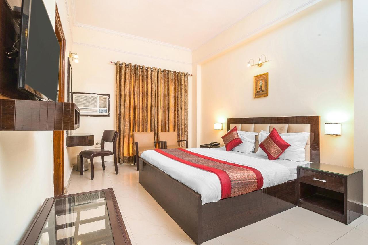 Oyo 14245 Amitabh Guest House New Delhi Luaran gambar