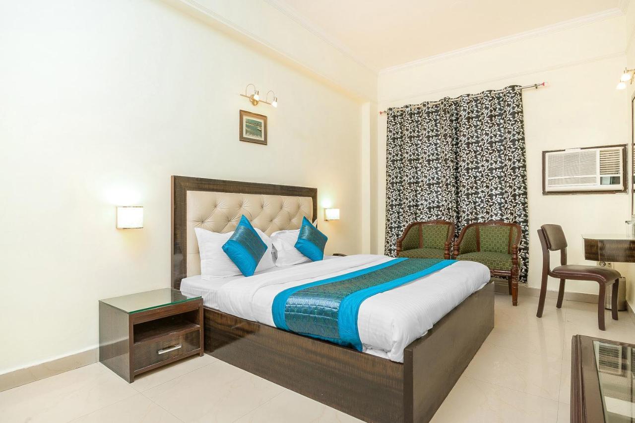 Oyo 14245 Amitabh Guest House New Delhi Luaran gambar